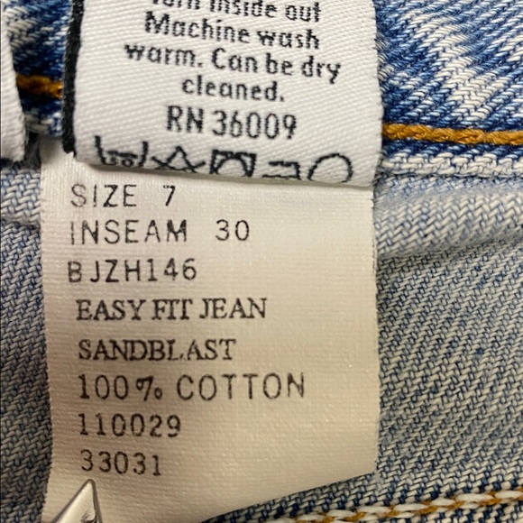 Vintage Calvin Klein Jeans USA Button Fly Easy Fit Sandblast Denim Size 7 - Picture 4 of 16